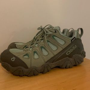 Women’s Sawtooth Oboz Hiking Shoes